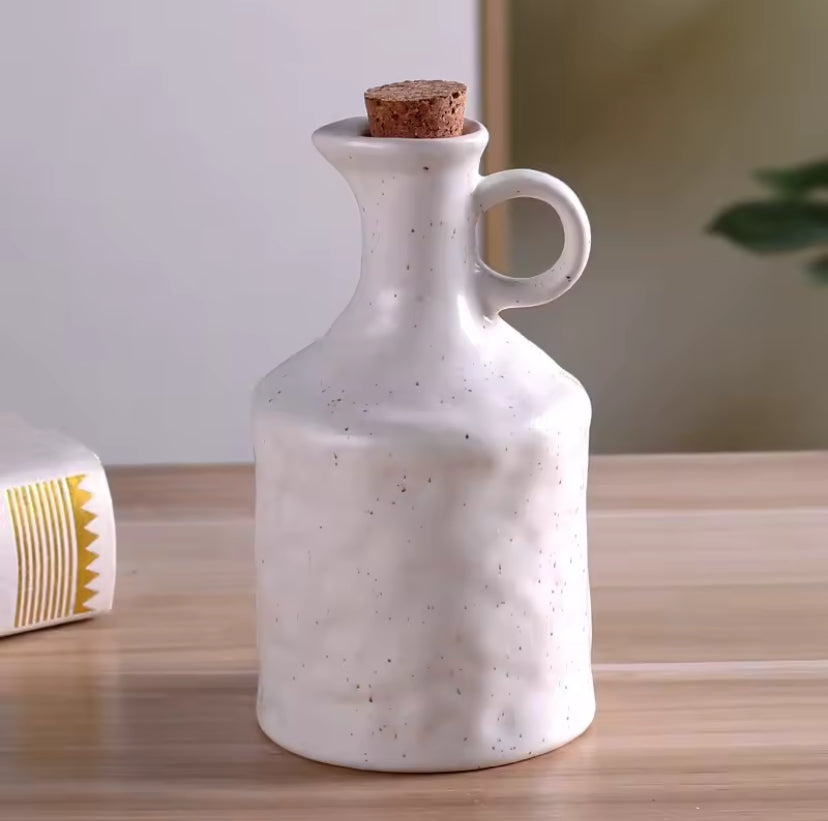 Ceramic European Oil Pot