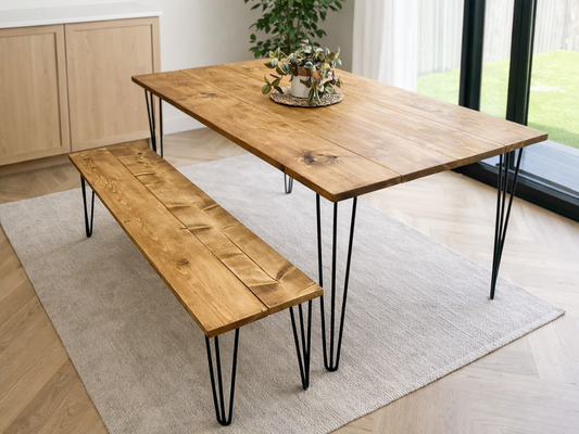 What Size Dining Table Do You Need? A Sussex Maker's Guide for 4, 6 and 8 (in cm)