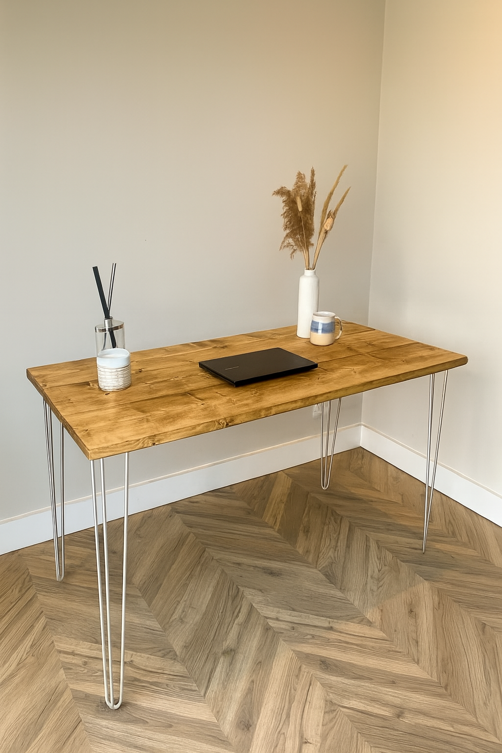 Office Desk - Hairpin Legs